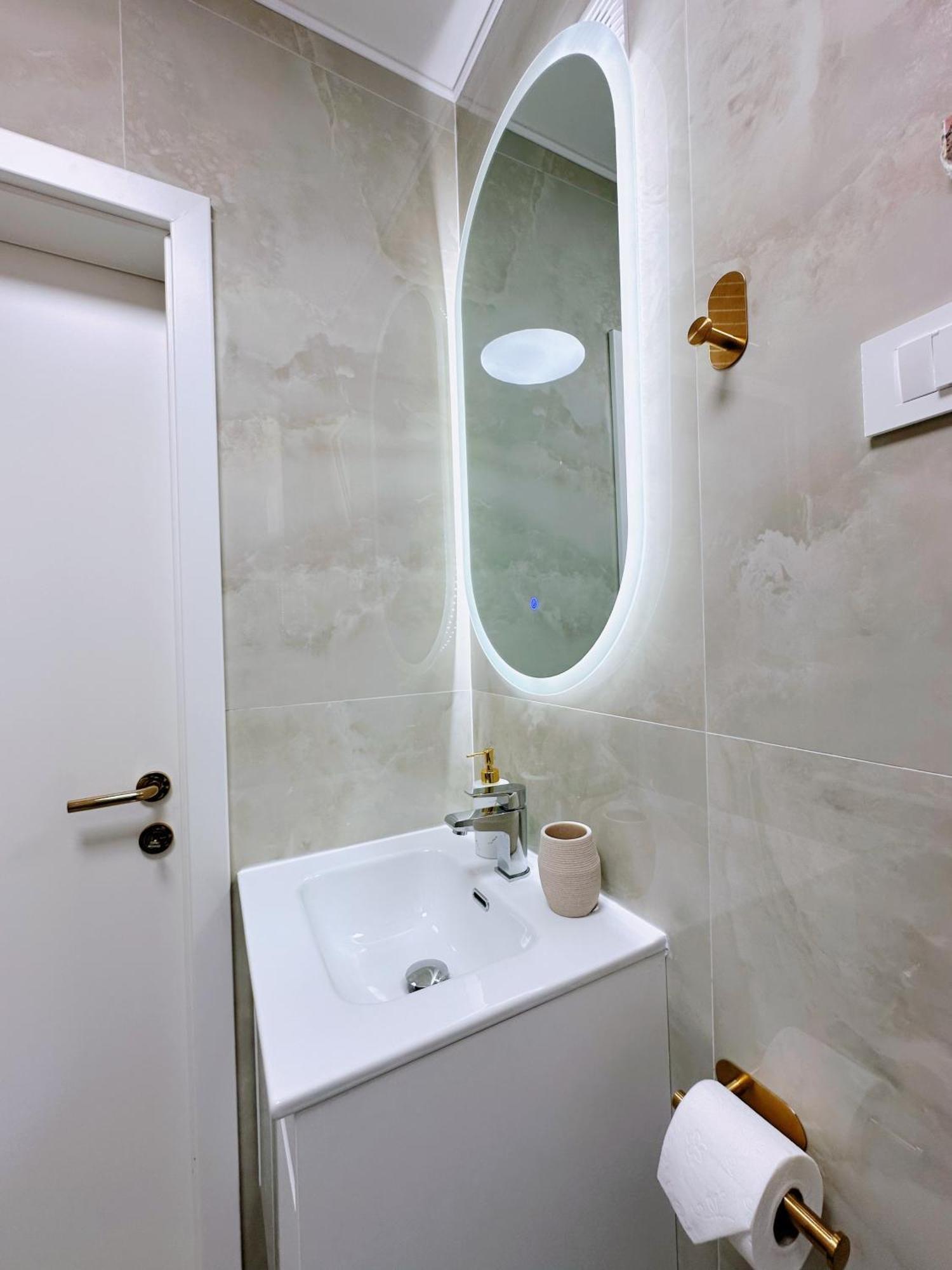 Luxury Apartment Ames Риека Экстерьер фото